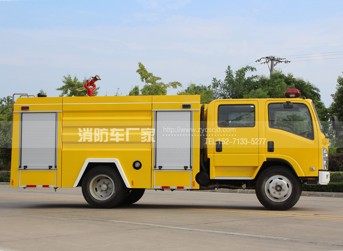 【五十鈴】700P 5噸水罐消防車