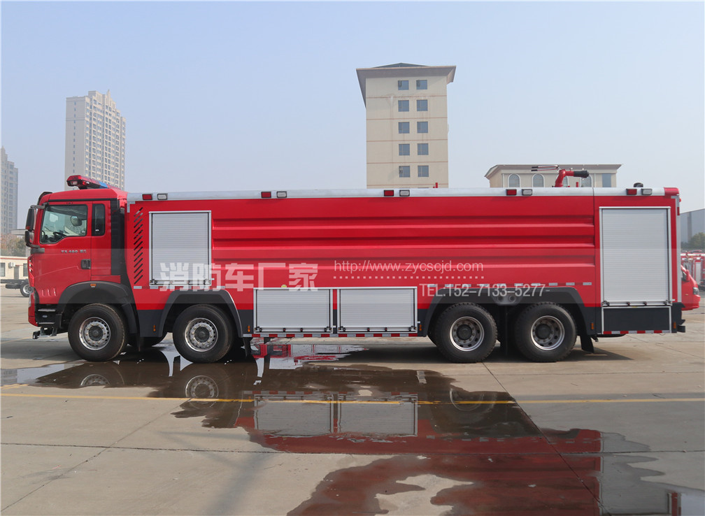 【重汽牌】豪沃25噸水罐消防車