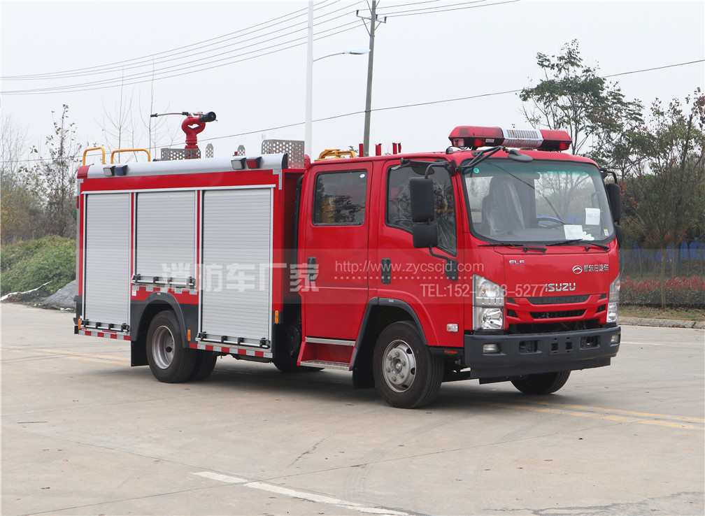 國六五十鈴700P 4噸水罐消防車