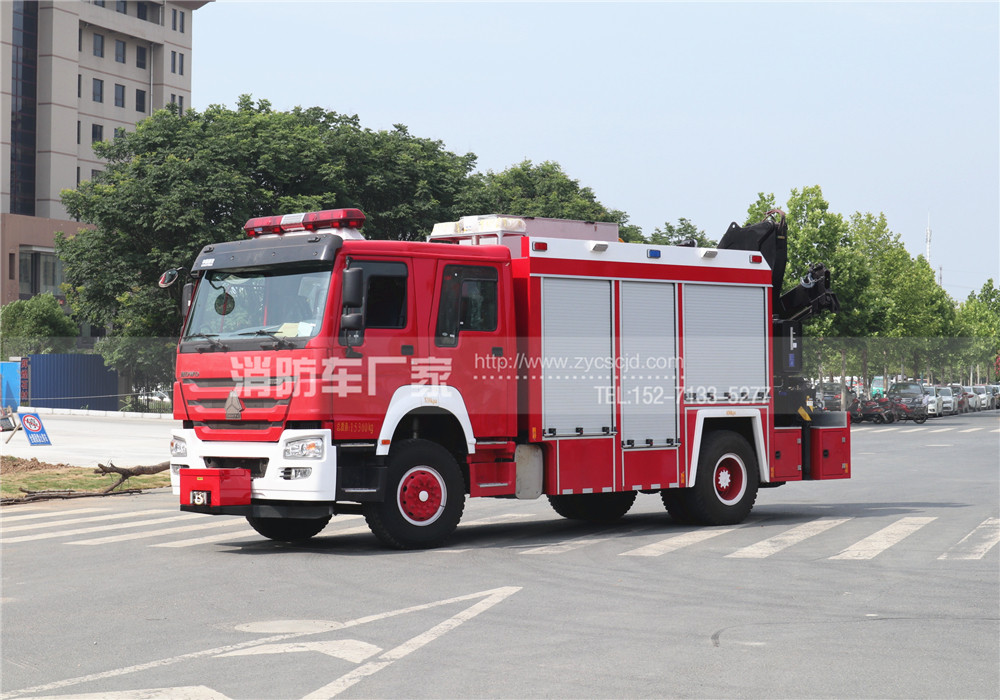 搶險(xiǎn)救援消防車(chē)